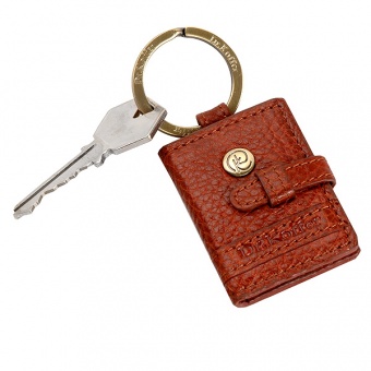https://www.koffer.ru/upload/iblock/f2d/f2d8762e6988df6703b027c7572d7a37.jpg